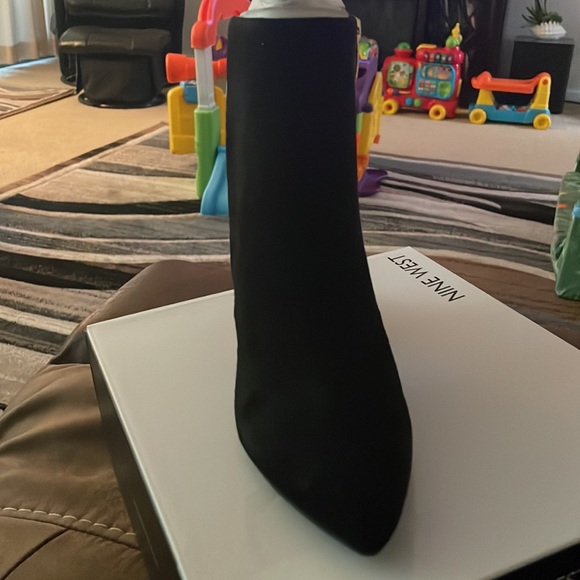 NIB Nine West Iliora animal print booties - Picture 7 of 7